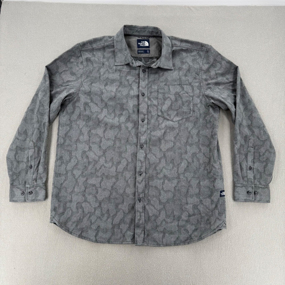 The North Face Gray Camo Long Sleeve Button Up Shirt Men XL
